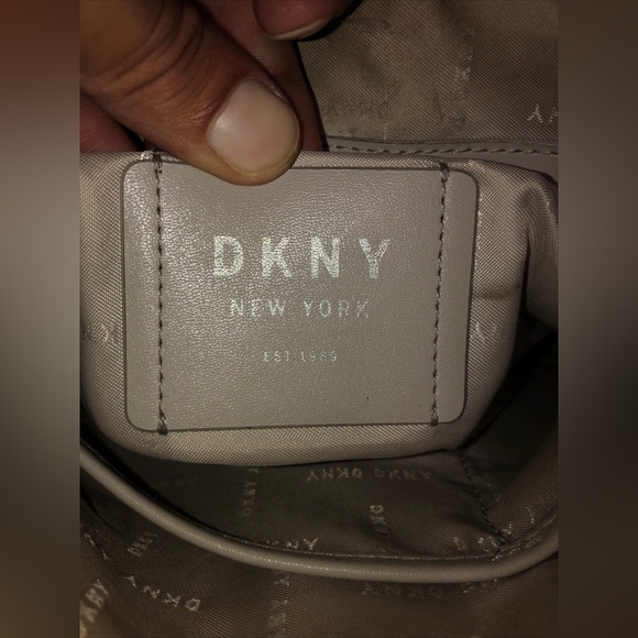 DKNY Donna Karan Leather Purse Logo Pattern W Silver Charm Detachable Authentic - Picture 12 of 16
